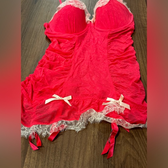 Victorias Secret 36D lingerie like new - Picture 2 of 5